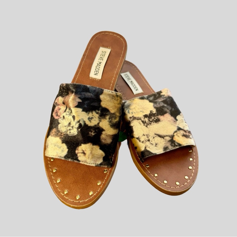 Steve Madden Velvety Floral, Flats, Slide on Sandal, 7